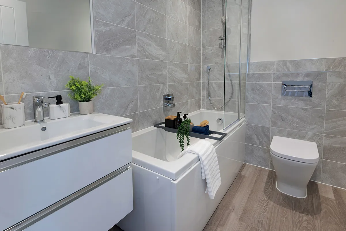 The_Darwell_interior3